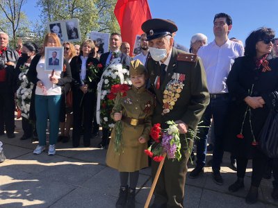 Отбелязване на Деня на Победата пред паметника на Съветската армия