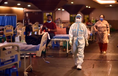 Броят на жертвите на коронавирус в Индия премина границата от