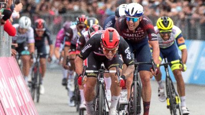 Кейлъб Юън с втора етапна победа в Джирото