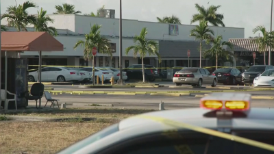 Двама убити и над 20 ранени при стрелба в Маями