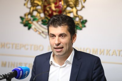 Министърът на икономиката Кирил Петков е отправил покана за разговор