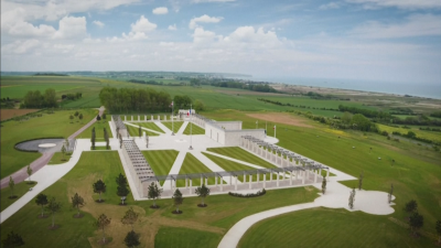 Откриха мемориал на загиналите във Втората световна война британски войници