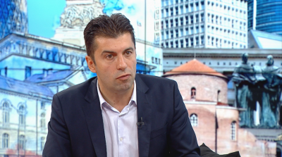 Кирил Петков проверява инвестиция на ДКК от 600 млн. лева в язовири