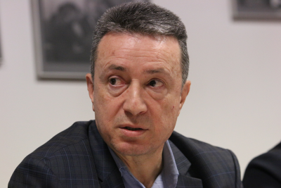 Янаки Стоилов проверява сигналите за ръководните кадри в Агенцията по вписванията