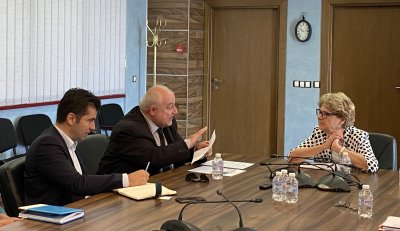 Министърът на регионалното развитие и благоустройството арх Виолета Комитова проведе