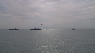 Комадирът на ВМС: Локализирано е мястото, където е паднал изтребителят в Черно море