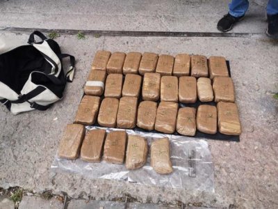 Задържаха 16 кг. хероин при спецакция в село Коняво