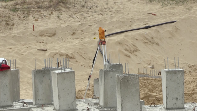 ДНСК: На плаж "Смокиня" няма как да установим незаконно строителство, въпреки бетона