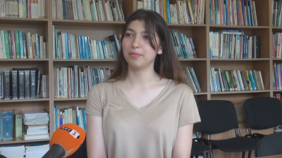 Ученичка от Бургас спечели състезание по френски и стана първа в света