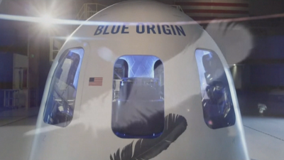 "Турист" плати 28 милиона долара, за да лети до Космоса с Джеф Безос
