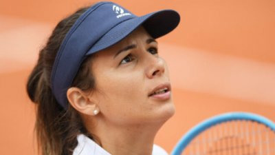 Пиронкова стигна втория кръг в Нотингам след 7 пропилени мачбола