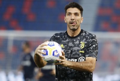 "Буфон - Суперменът" се завърна в Парма 20 години по-късно