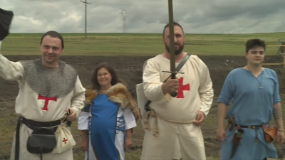 Показват бойни умения на средновековен фестивал във Варненско