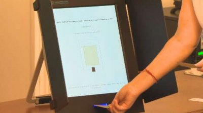 Централната избирателна комисия дава информация относно подготовката на предсрочните избори