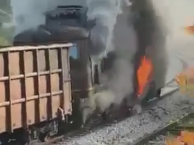 Локомотив на товарен влак се е запалил на гара Елисейна (ВИДЕО)