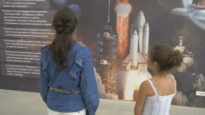 Разговор с астронавти: Деца изпращат въпроси до НАСА