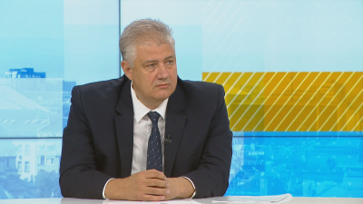 Проф. Балтов: Искаме оставката на проф. Петко Салчев