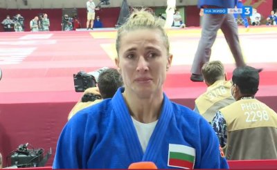 Ивелина Илиева напусна Олимпиадата след тежка битка и обляна в сълзи
