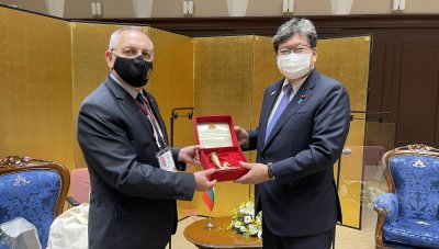 Андрей Кузманов се срещна в Токио с министъра на образованието на Япония