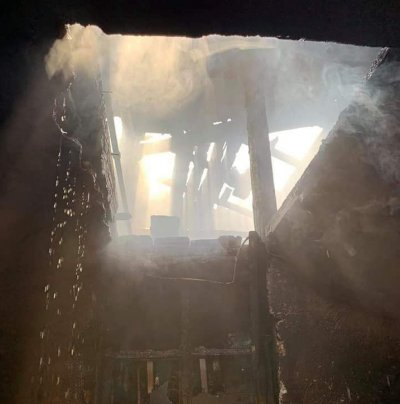 Пожар пламна на покрив на жилищна сграда в Пловдив