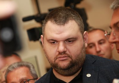 Пеевски е разпитан за санкциите по закона "Магнитски"