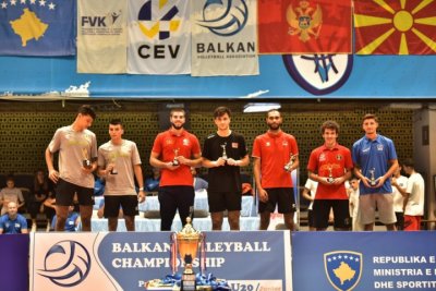 Българските волейболисти обраха отличията на Балканиадата в Косово