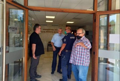 Общинският съветник Добромир Драев си изпусна нервите по време на