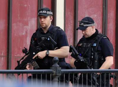 Стрелба в английския град Плимът: Съобщава се за много жертви