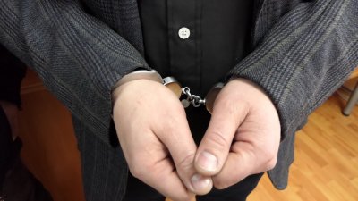 Бургазлия е задържан за кражбата на медни олуци и орнаменти