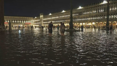 Високи води във Венеция - рядък феномен за август