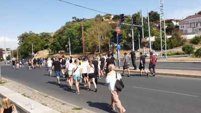 Представители на ресторантьорския бранш се събраха на протест в Пловдив