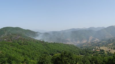 Пожарът над град Баня в близост до село хисарското село