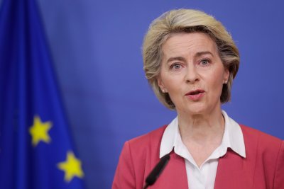 ЕС ще увеличи хуманитарната помощ за афганистанците