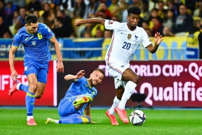 Франция отново не спечели след 1:1 в Киев