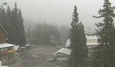 В първия ден на астрономическата есен на Витоша заваля сняг На