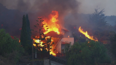 Повече от сто къщи са погълнати от лавата след изригването на вулкана в Ла Палма