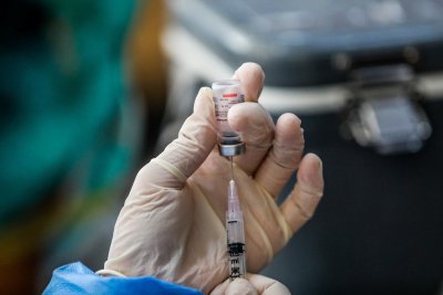 ЕМА решава за бустерните ваксини в началото на октомври