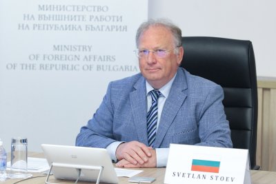 Министърът на външните работи Светлан Стоев проведе телефонен разговор с