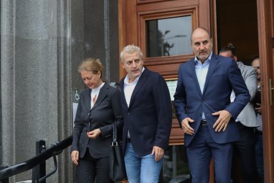 Цветан Цветанов и Петър Москов се явяват в коалиция на изборите с кандидатпрезидентска двойка