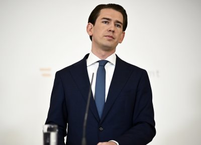 Канцлерът на Австрия Себастиан Курц подаде оставка