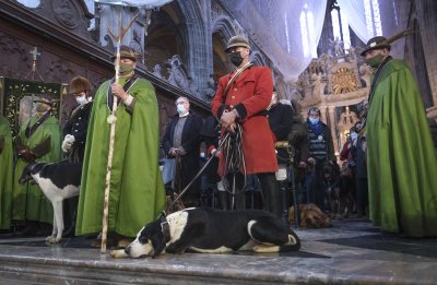 Меса за ...кучета в Деня на Свети Хуберт (Снимки)