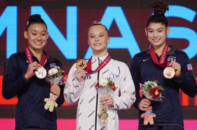 Гимнастичката Мелникова донесе злато за Русия след 11-годишно чакане