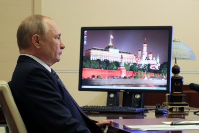 Руският президент предупреди че опитите на други страни да нарушат