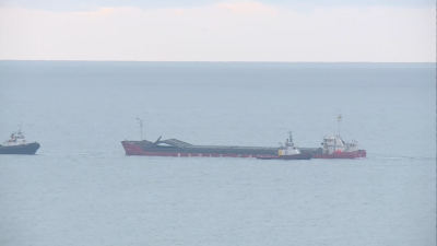 Корабът "Вера Су" вече е във Варненския залив (ВИДЕО)