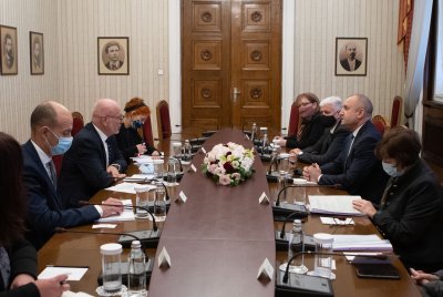 Румен Радев се срещна с представители на ОССЕ участващи в