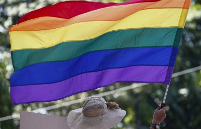 Посланици осъдиха нападението срещу центъра на ЛГБТИ общността