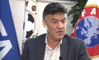 Боби Михайлов влезе в социалните мрежи