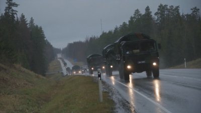Естония изпраща взвод в помощ на Полша за спиране на мигрантите
