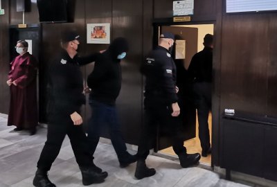 43 годишният Орлин Соколов задържан за палежа на сградата Купола в