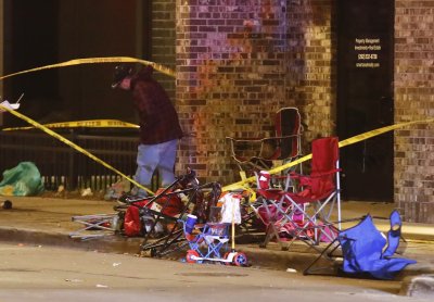 Петима загинали и над 40 ранени при атаката с кола в Уисконсин